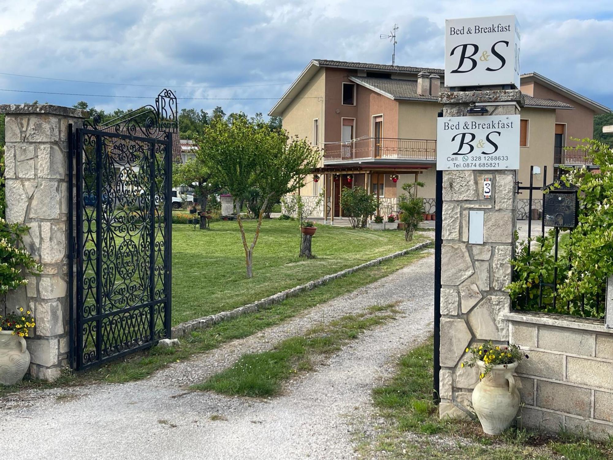 B&S Bed and Breakfast Vinchiaturo Εξωτερικό φωτογραφία